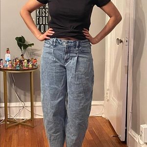 Hollister High Rise Balloon Jean 